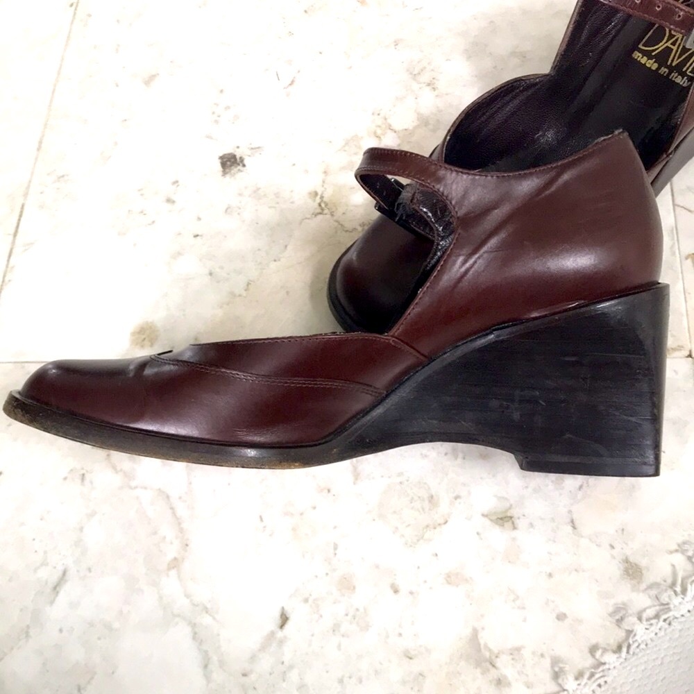 Vintage Mid-1990s Joan & David Brown Leather Wedges Size 6. - Picture 2 of 14